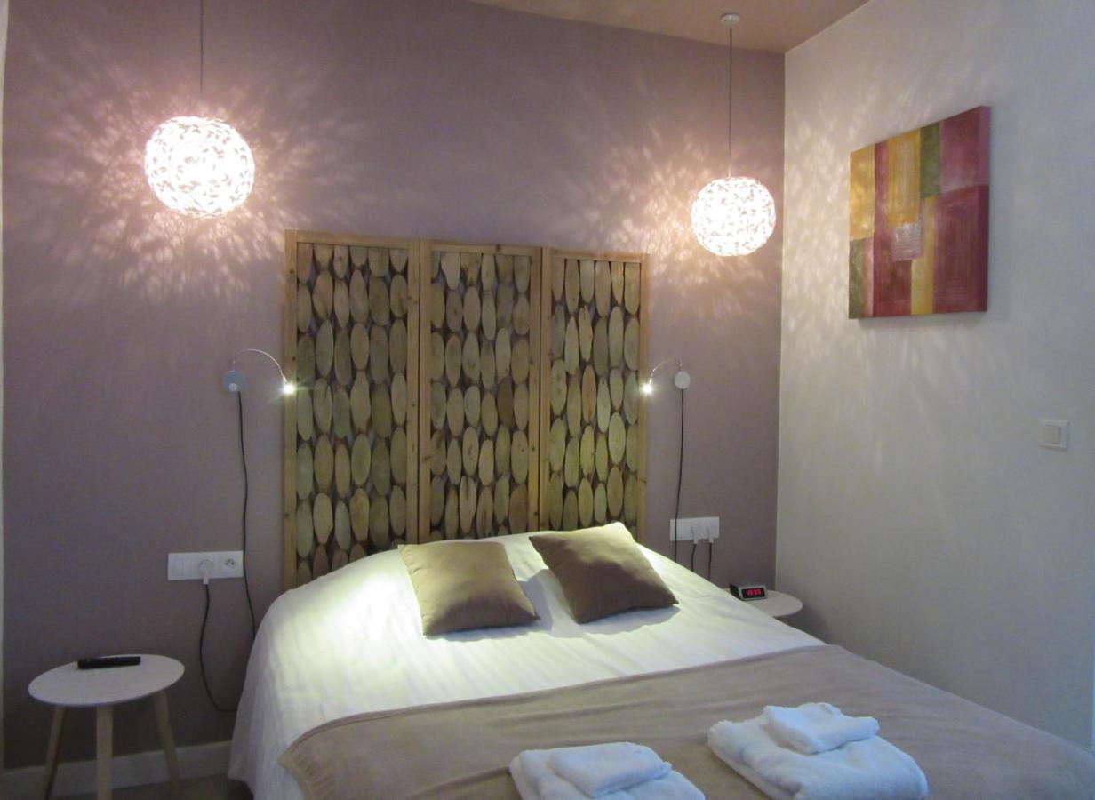 Logis Hotel Des Causses Millau Zewnętrze zdjęcie