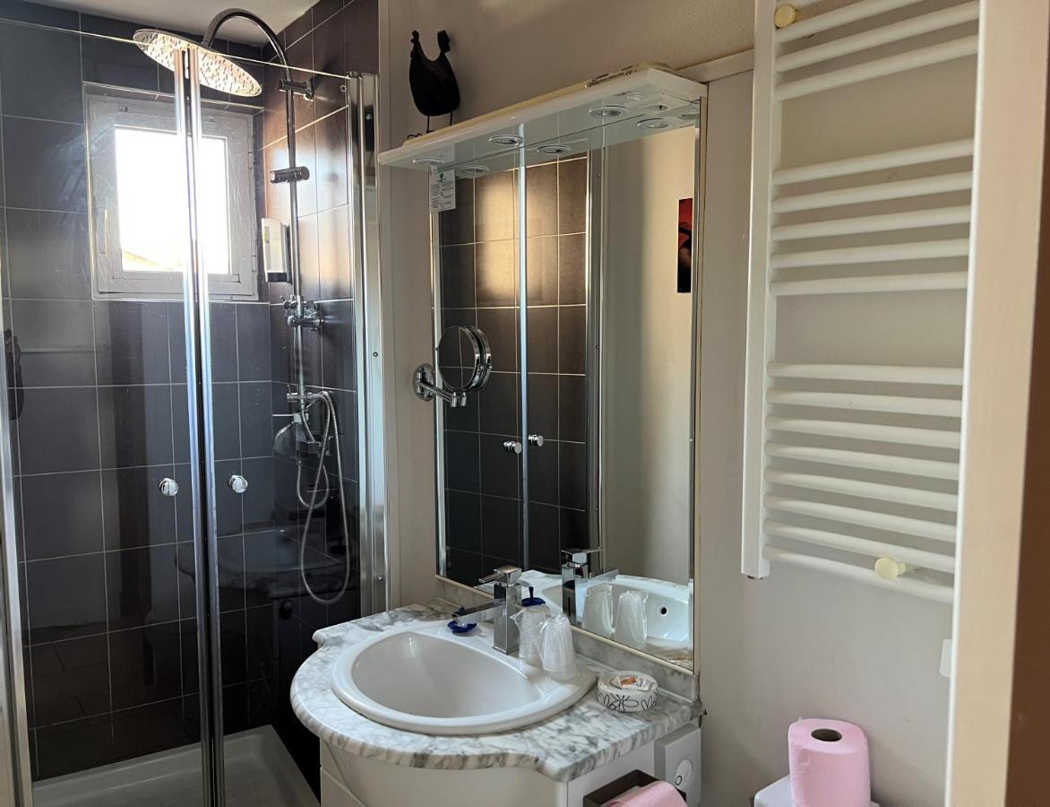 Logis Hotel Des Causses Millau Zewnętrze zdjęcie