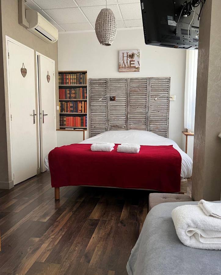 Logis Hotel Des Causses Millau Zewnętrze zdjęcie