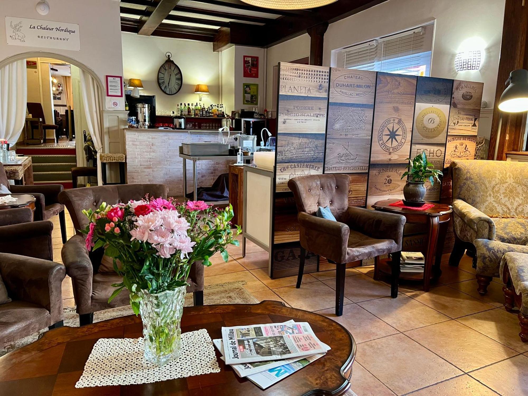 Logis Hotel Des Causses Millau Zewnętrze zdjęcie