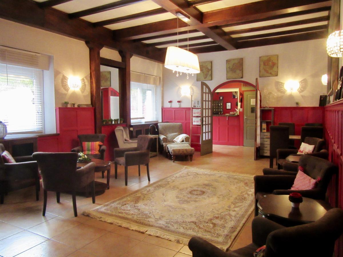 Logis Hotel Des Causses Millau Zewnętrze zdjęcie