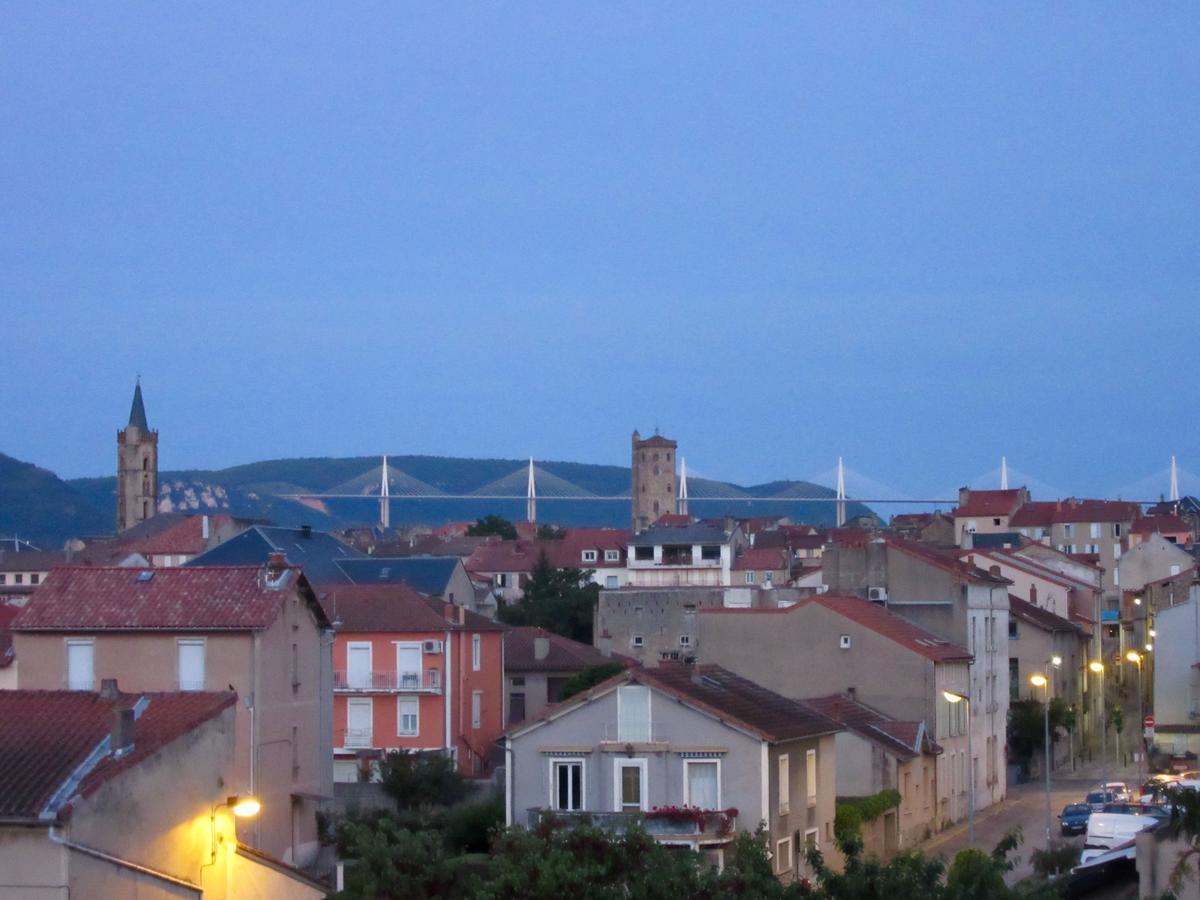 Logis Hotel Des Causses Millau Zewnętrze zdjęcie