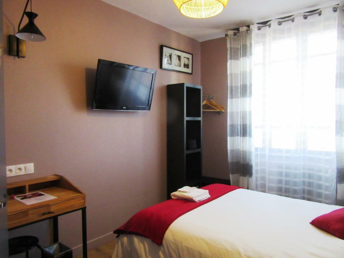 Logis Hotel Des Causses Millau Zewnętrze zdjęcie